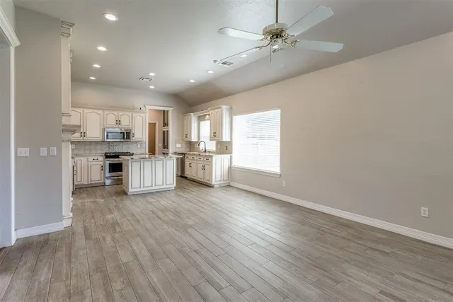 Photo 4 — 2800 SW 107th Street, Oklahoma City, OK 73170