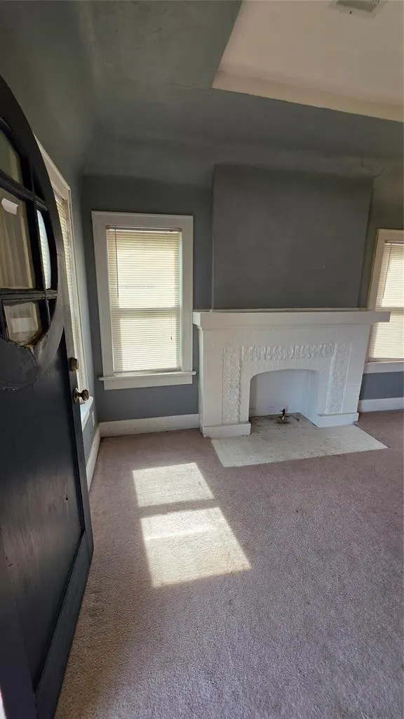 Photo 6 — 931 NE 18th Street, Oklahoma City, OK 73105