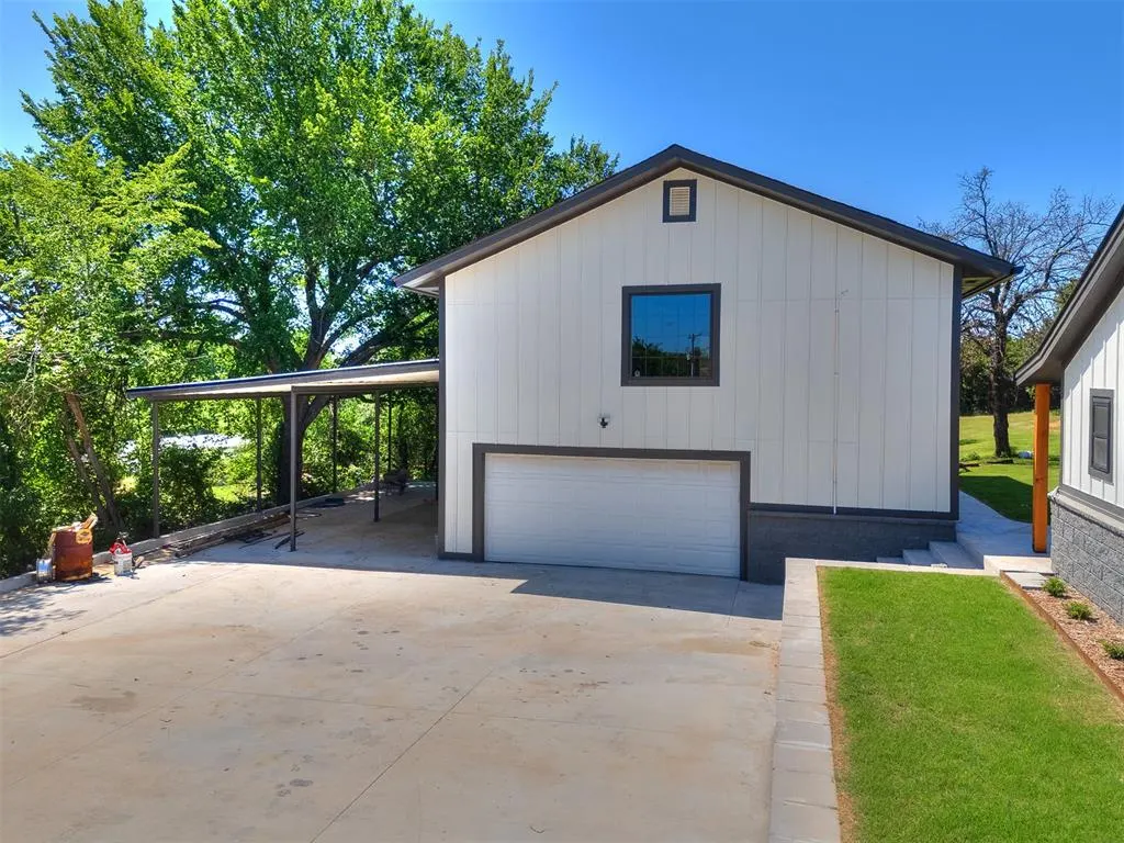 Photo 3 — 11124 SE 44th Place, Oklahoma City, OK 73150