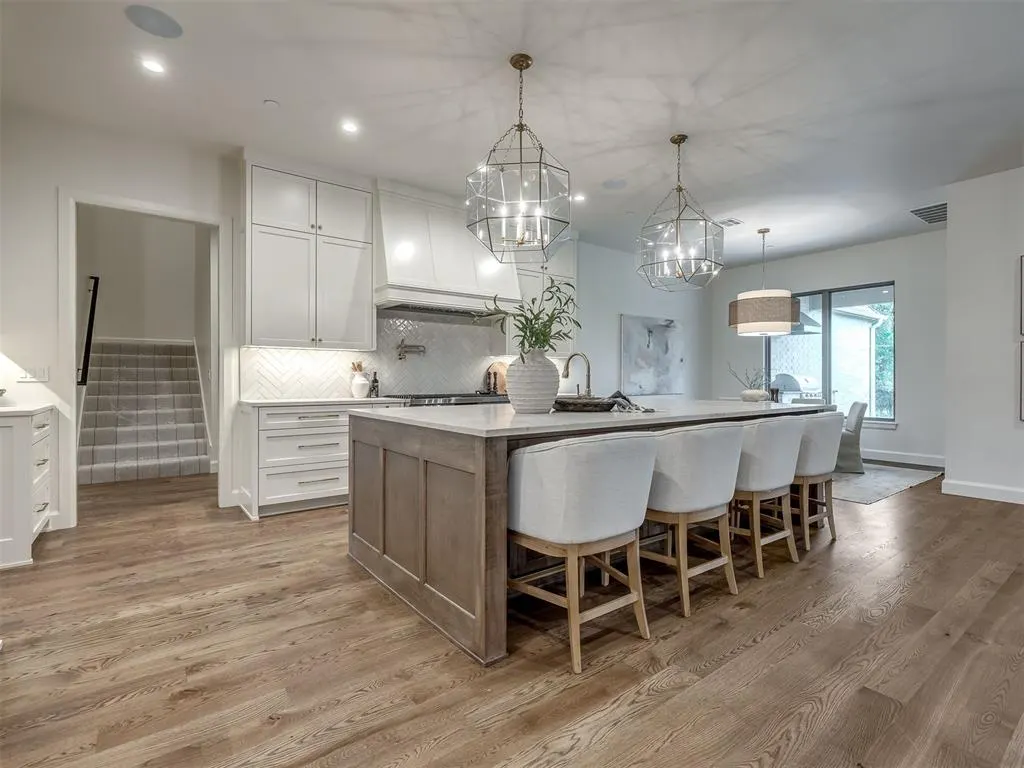 Photo 12 — 13116 Pennington Way, Oklahoma City, OK 73049