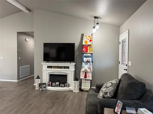 Photo 6 — 36904 New Hope Road, Tecumseh, OK 74873