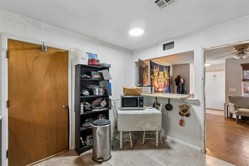Photo 9 — 2109 Henderson Drive, Edmond, OK 73013