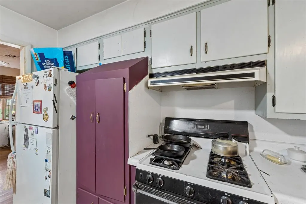 Photo 12 — 2109 Henderson Drive, Edmond, OK 73013