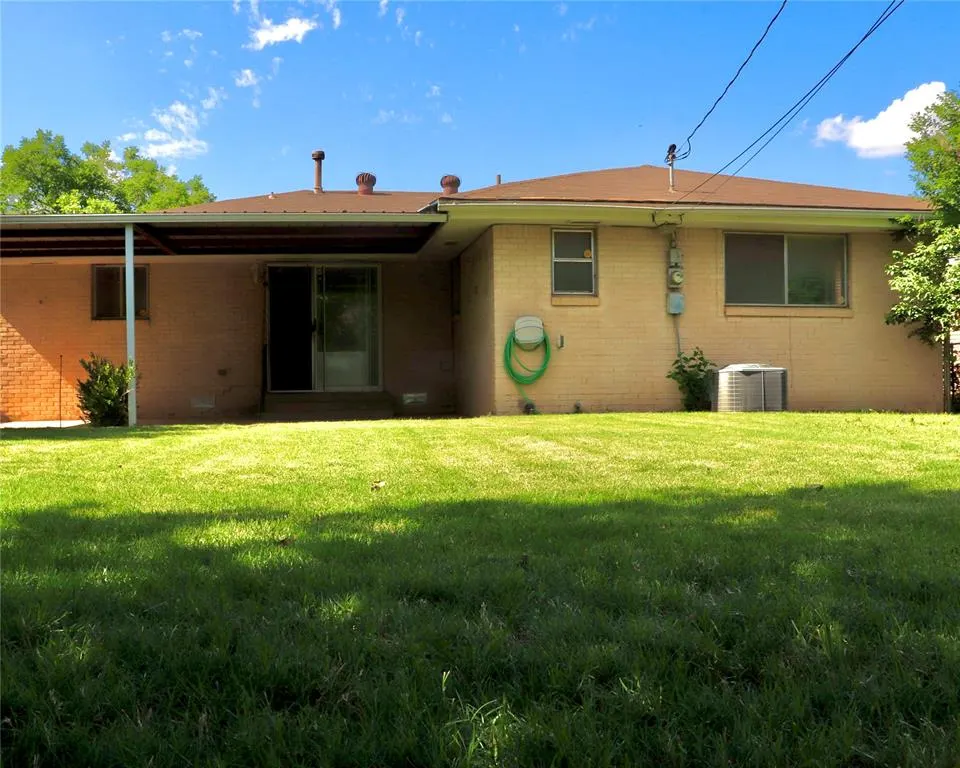 Photo 15 — 2944 SW 52nd Place, Oklahoma City, OK 73119