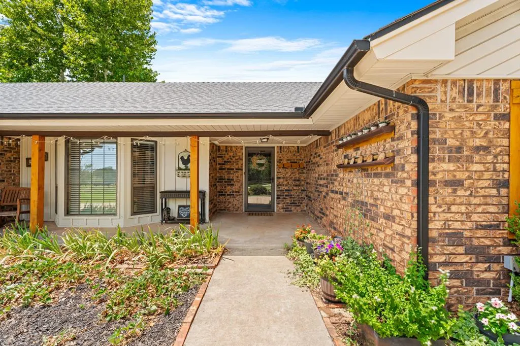 Photo 6 — 8921 Bobwhite Road, Yukon, OK 73099