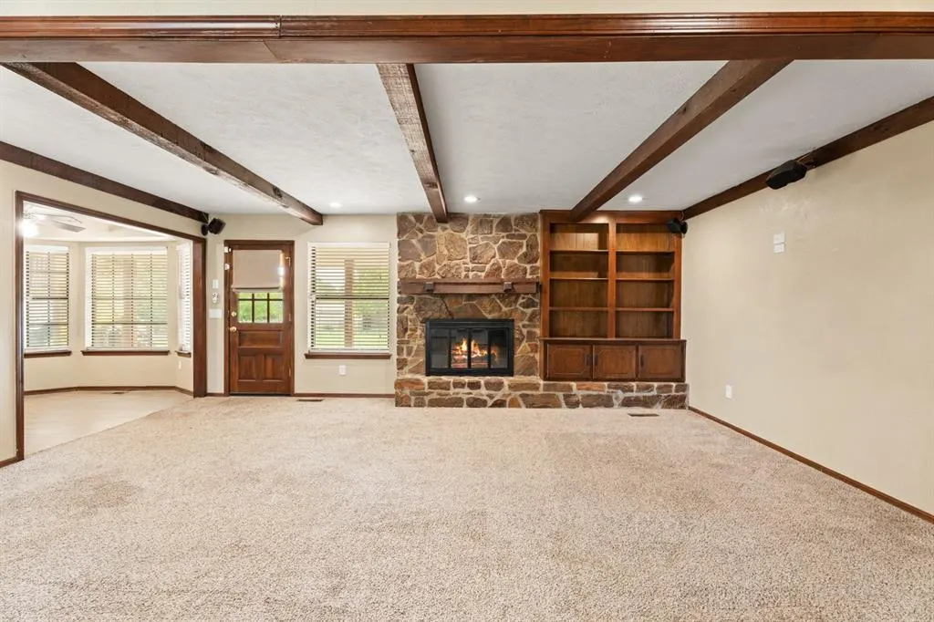 Photo 12 — 8921 Bobwhite Road, Yukon, OK 73099