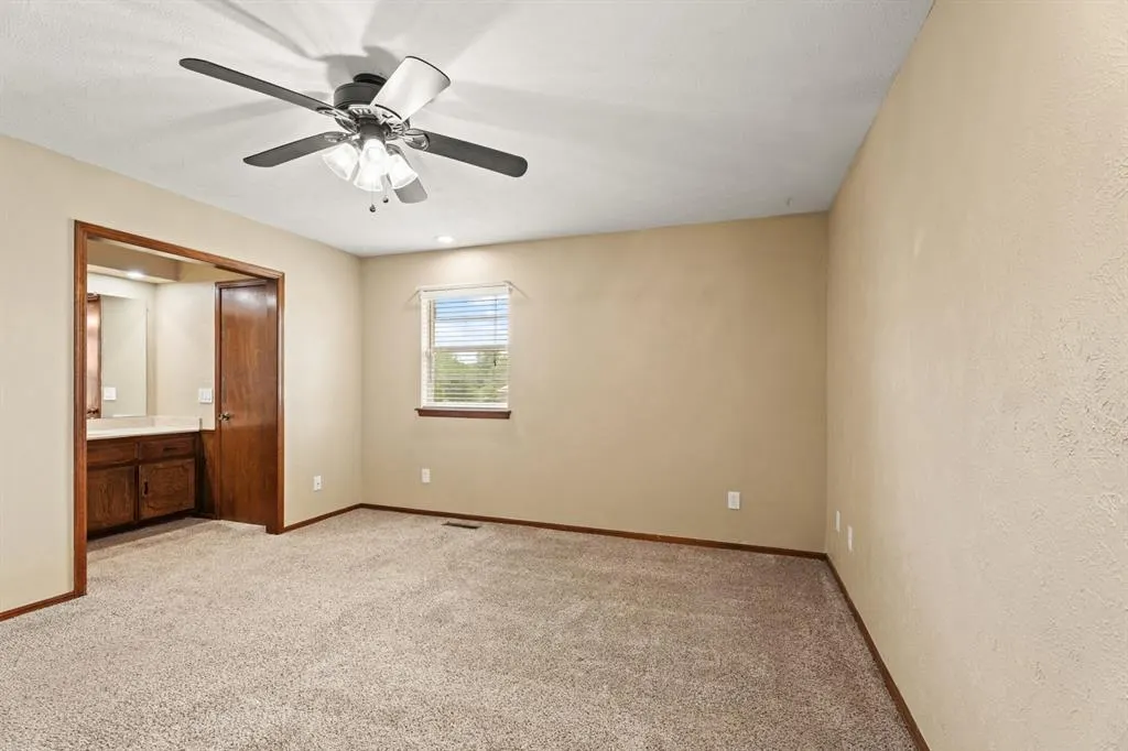 Photo 26 — 8921 Bobwhite Road, Yukon, OK 73099