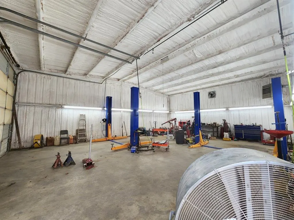 Photo 5 — 1418 Boren Boulevard, Seminole, OK 74868