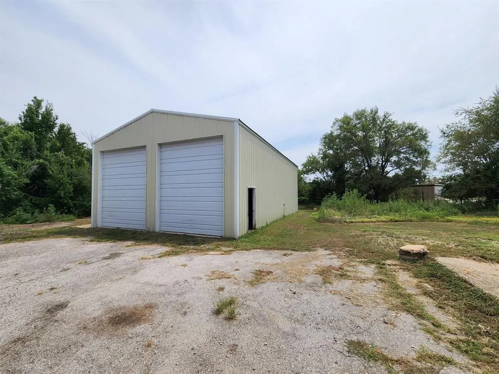 Photo 7 — 1418 Boren Boulevard, Seminole, OK 74868