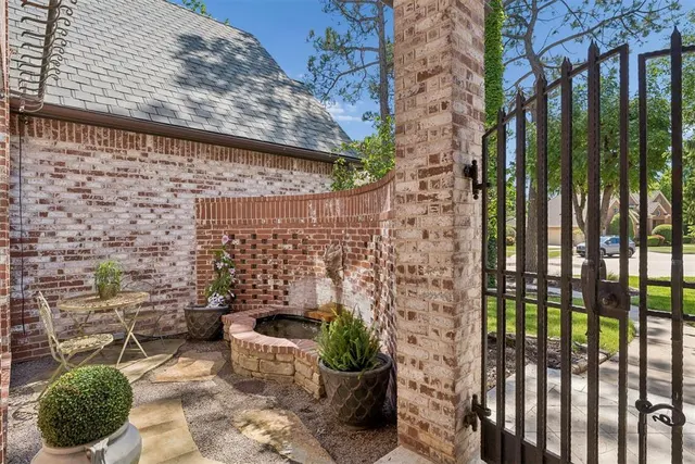 Photo 4 — 4601 Westbury Court, Norman, OK 73072