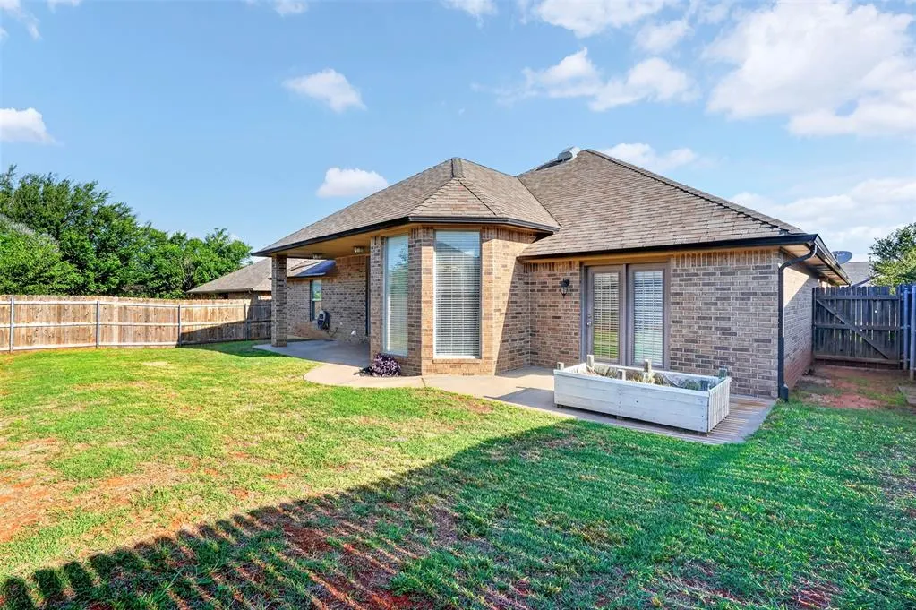 Photo 48 — 2824 NW 168th Street, Edmond, OK 73012