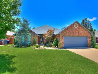 Sold home at 7528 NW 133rd Street