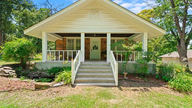 Photo 4 — 8000 Bethel Road, Norman, OK 73026