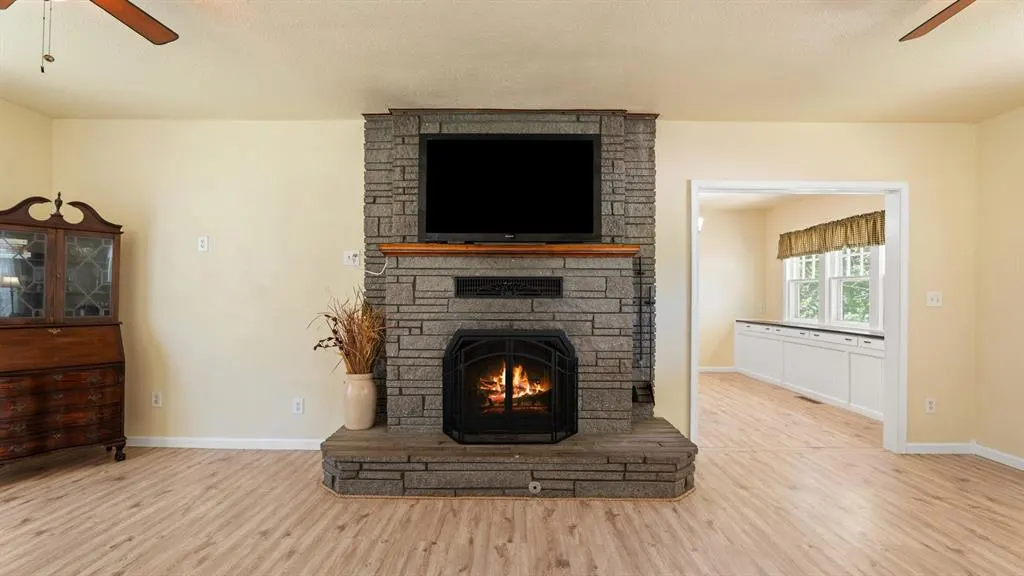 Photo 5 — 8000 Bethel Road, Norman, OK 73026