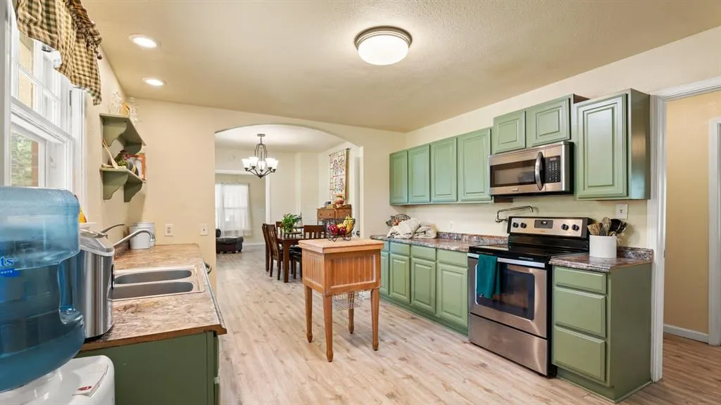 Photo 9 — 8000 Bethel Road, Norman, OK 73026