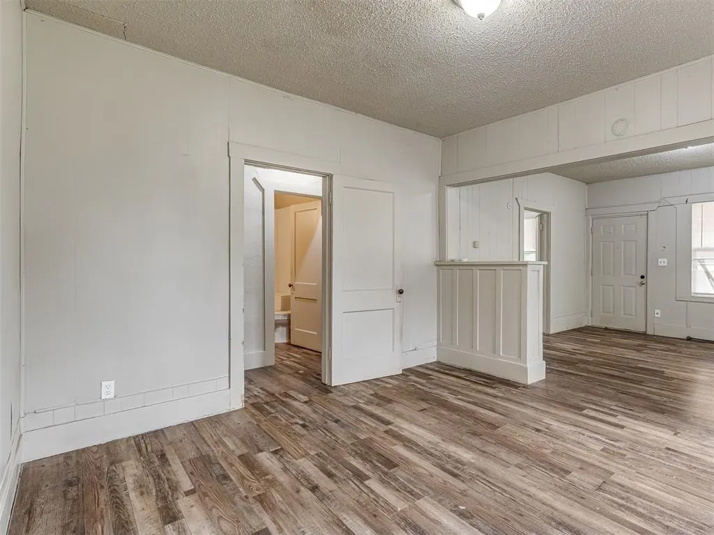 Photo 12 — 2109 NE 12th Street, Oklahoma City, OK 73117