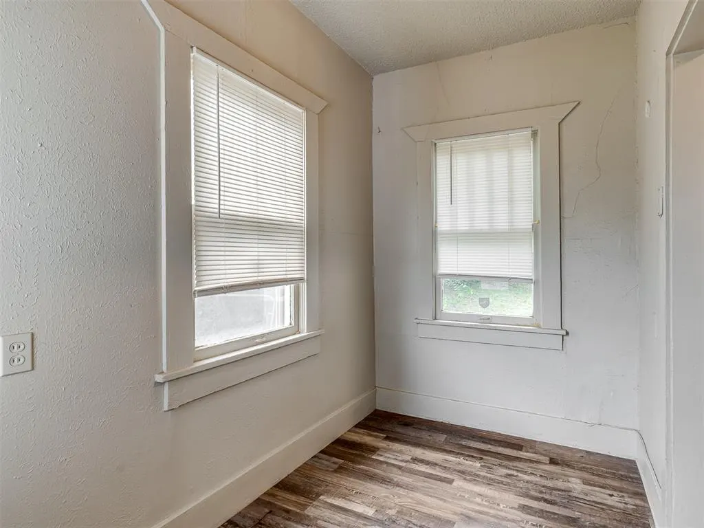 Photo 13 — 2109 NE 12th Street, Oklahoma City, OK 73117