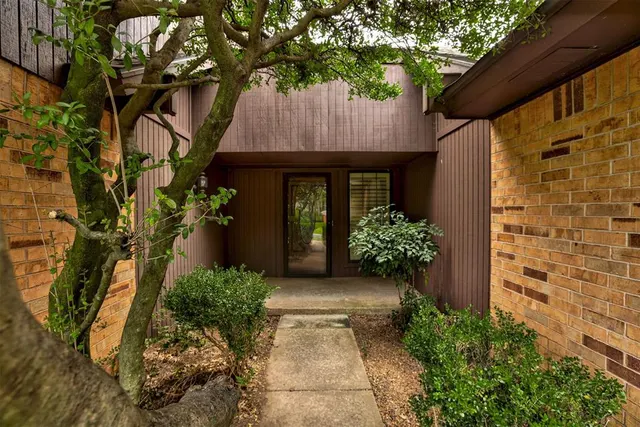 Photo 5 — 421 Golden Oaks Drive, Norman, OK 73072