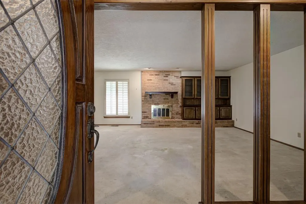 Photo 6 — 421 Golden Oaks Drive, Norman, OK 73072