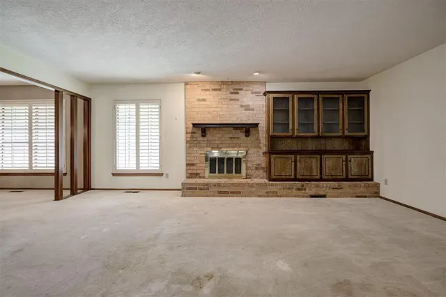 Photo 7 — 421 Golden Oaks Drive, Norman, OK 73072