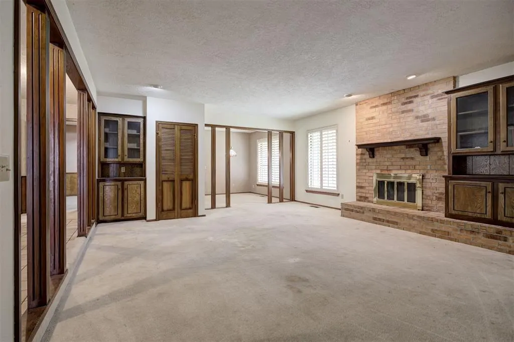 Photo 8 — 421 Golden Oaks Drive, Norman, OK 73072