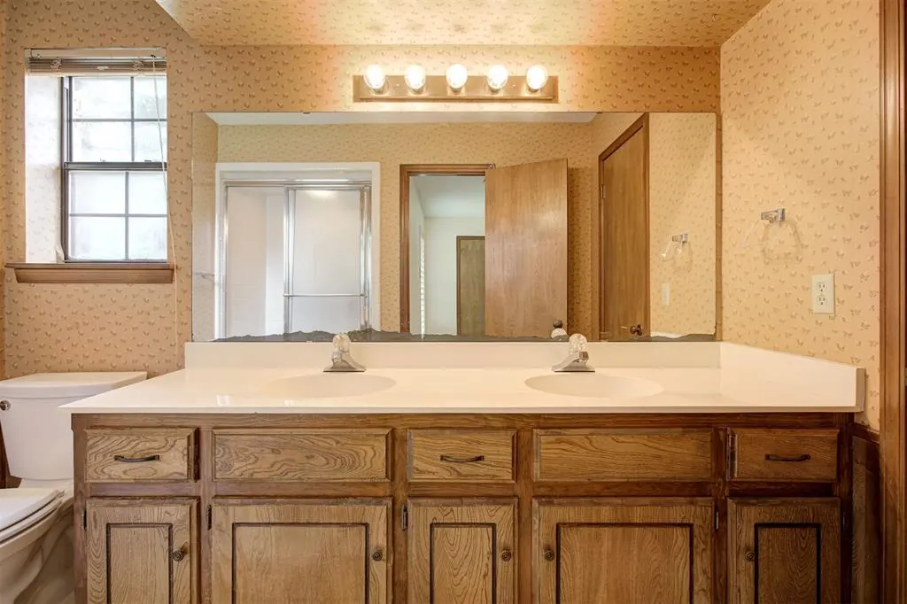 Photo 27 — 421 Golden Oaks Drive, Norman, OK 73072