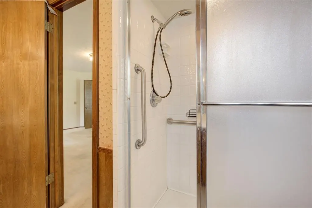 Photo 29 — 421 Golden Oaks Drive, Norman, OK 73072