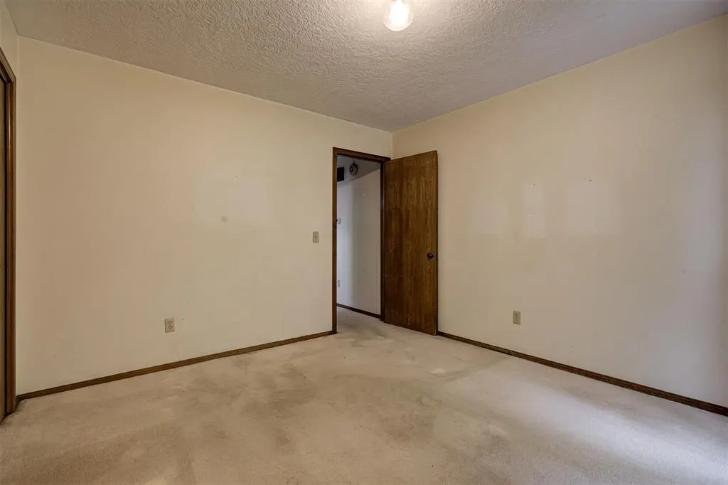Photo 35 — 421 Golden Oaks Drive, Norman, OK 73072