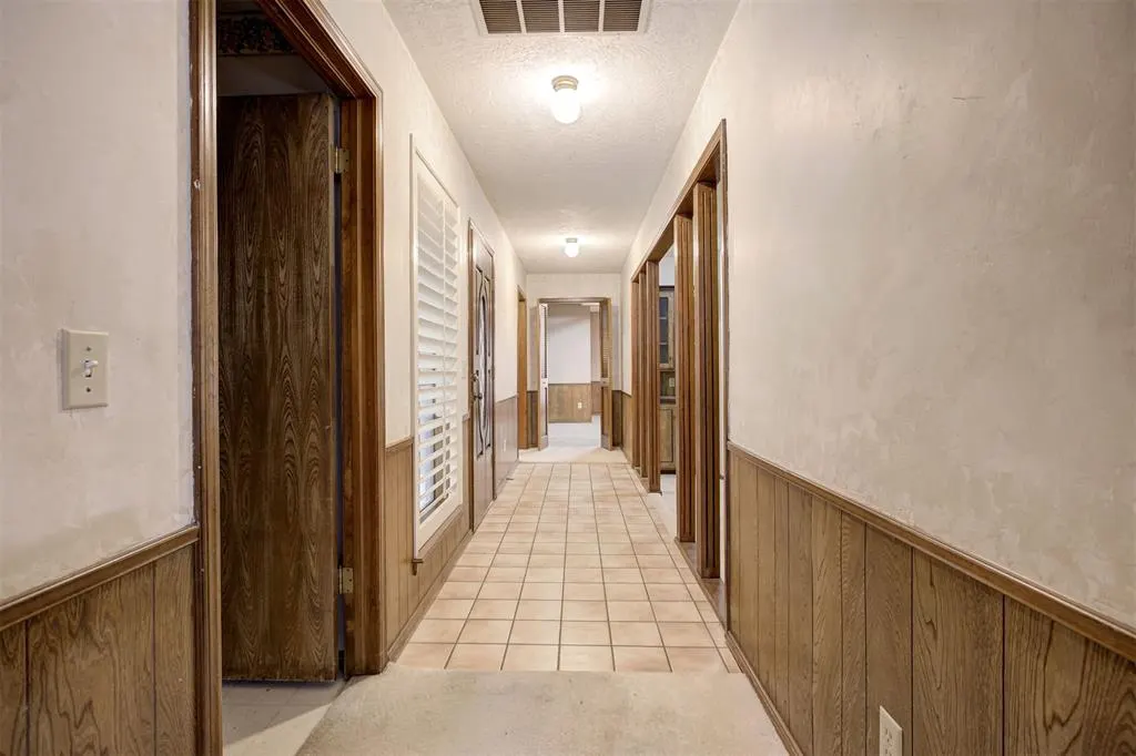 Photo 40 — 421 Golden Oaks Drive, Norman, OK 73072