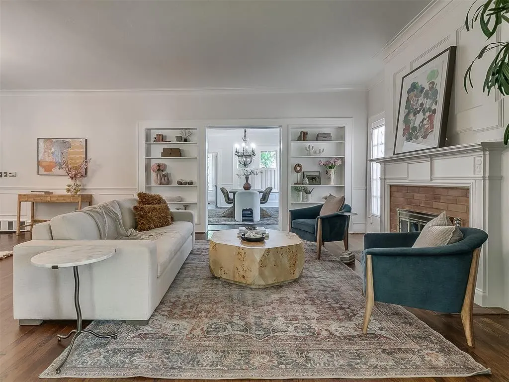Photo 6 — 307 NW 19th Street, Oklahoma City, OK 73103