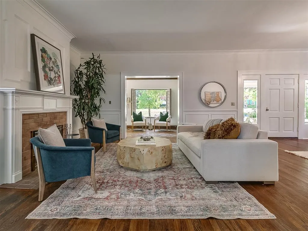 Photo 8 — 307 NW 19th Street, Oklahoma City, OK 73103