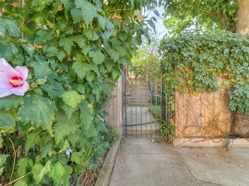 Photo 41 — 307 NW 19th Street, Oklahoma City, OK 73103