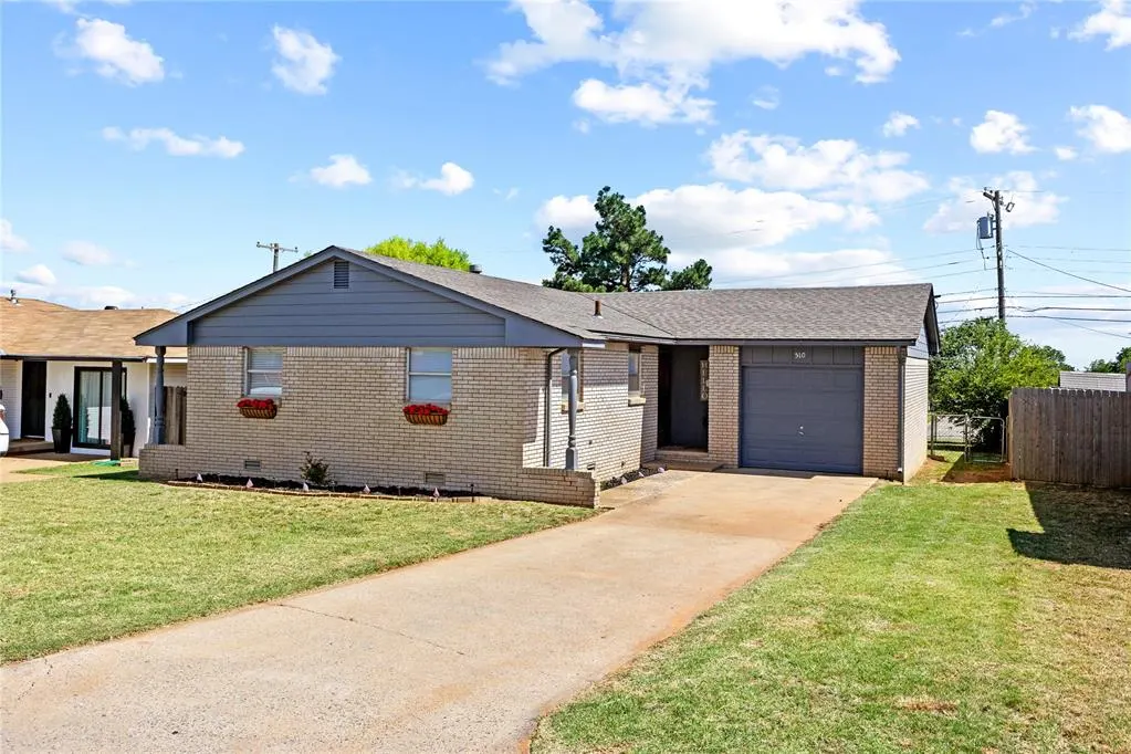 Front exterior — 510 W Oklahoma Avenue, Weatherford, OK 73096