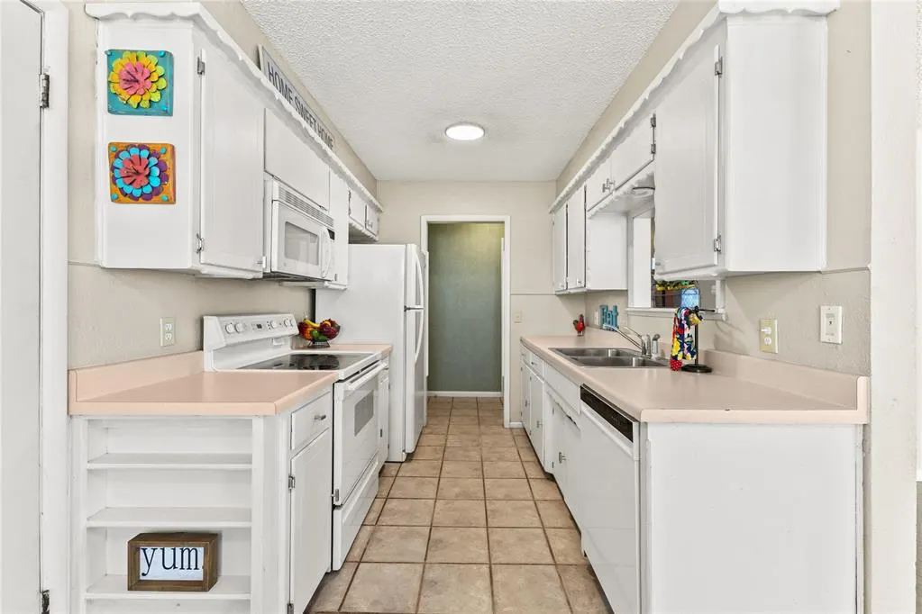 Photo 12 — 510 W Oklahoma Avenue, Weatherford, OK 73096