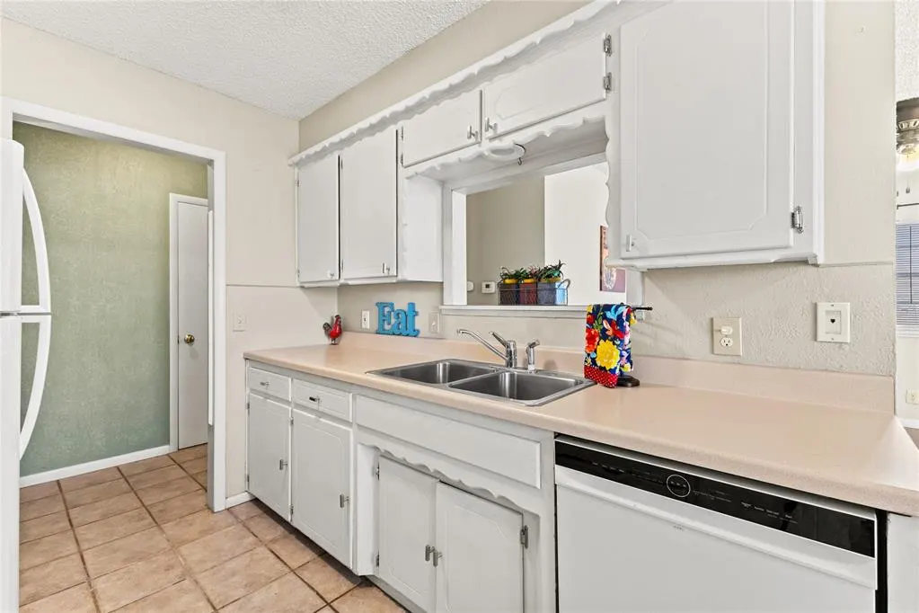 Photo 13 — 510 W Oklahoma Avenue, Weatherford, OK 73096