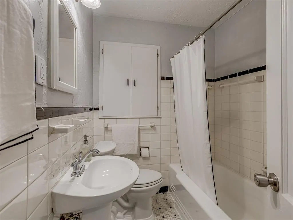 Photo 26 — 3805 Putnam Heights Boulevard, Oklahoma City, OK 73118