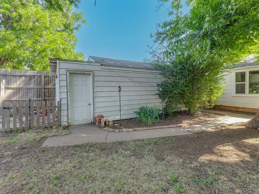 Photo 32 — 3805 Putnam Heights Boulevard, Oklahoma City, OK 73118