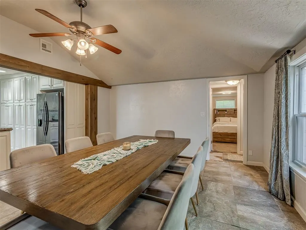 Photo 15 — 3805 Putnam Heights Boulevard, Oklahoma City, OK 73118