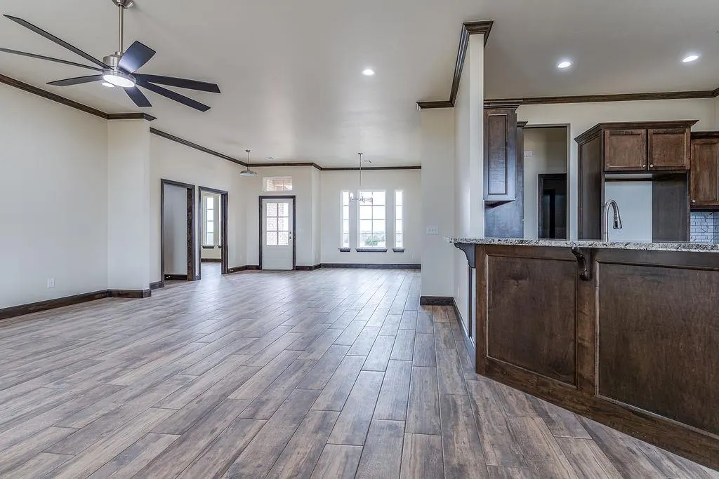 Photo 11 — 5003 Bella Circle NW, Piedmont, OK 73078