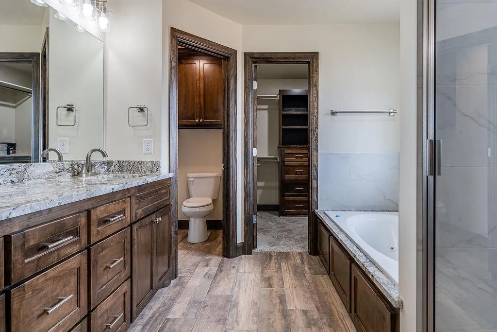Photo 35 — 5003 Bella Circle NW, Piedmont, OK 73078