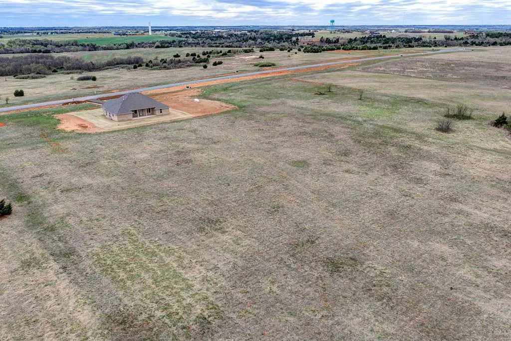 Photo 47 — 5003 Bella Circle NW, Piedmont, OK 73078