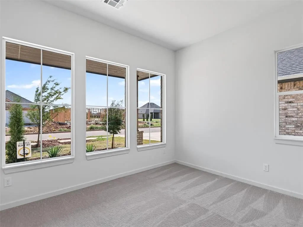 Photo 34 — 16029 Navarra Way, Oklahoma City, OK 73170