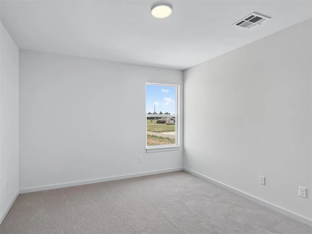 Photo 40 — 16029 Navarra Way, Oklahoma City, OK 73170