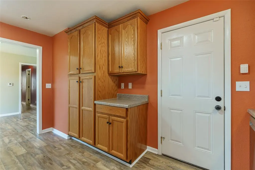 Photo 14 — 107 Florence Drive, Cordell, OK 73632