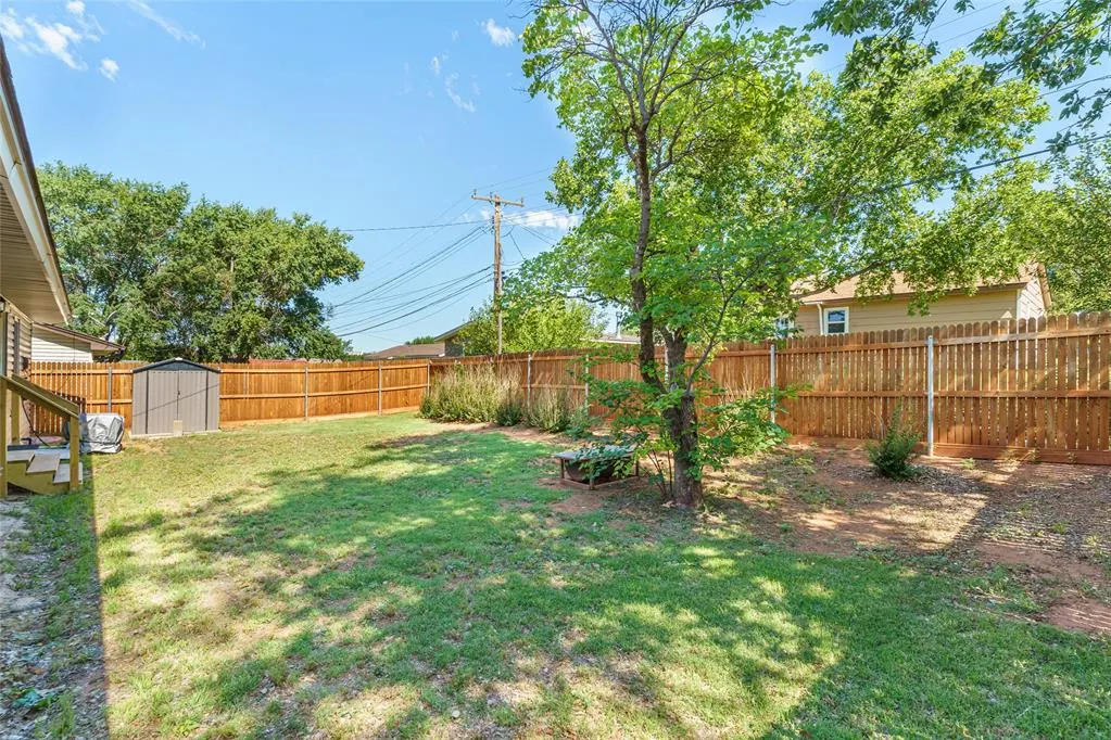Photo 32 — 107 Florence Drive, Cordell, OK 73632