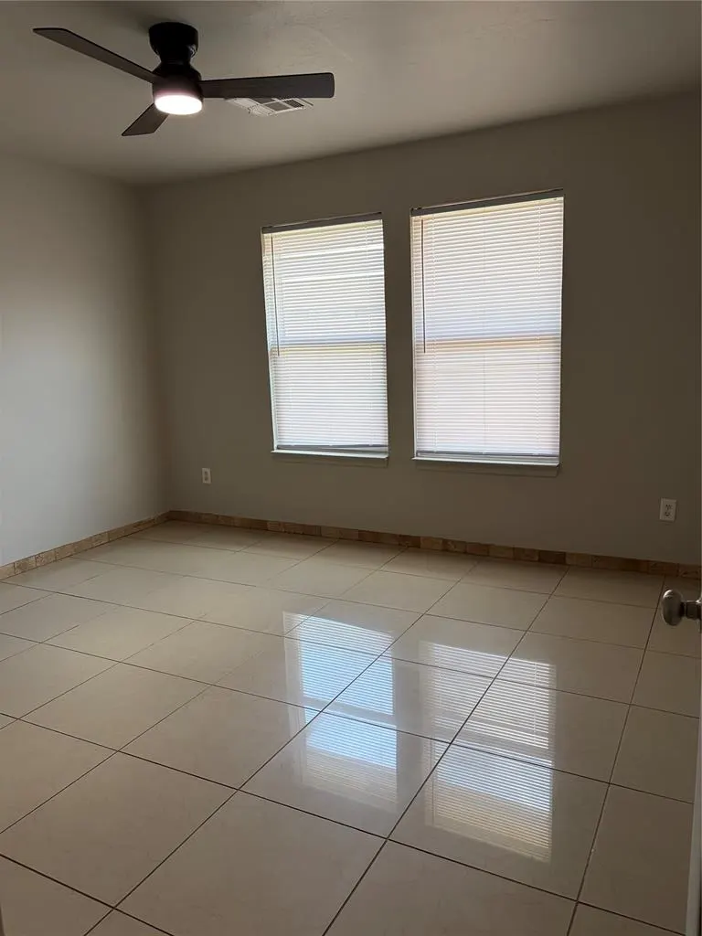 Photo 16 — 2704 Fennel Road, Yukon, OK 73128