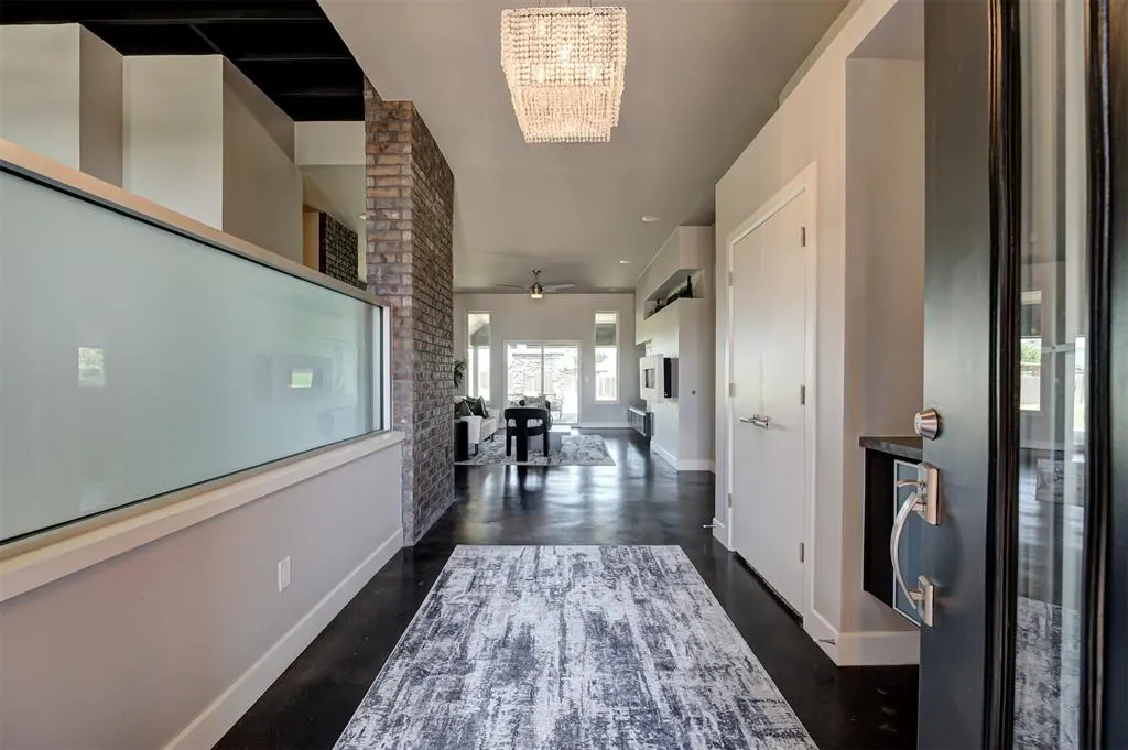Photo 3 — 2433 NW 173rd Street, Edmond, OK 73012