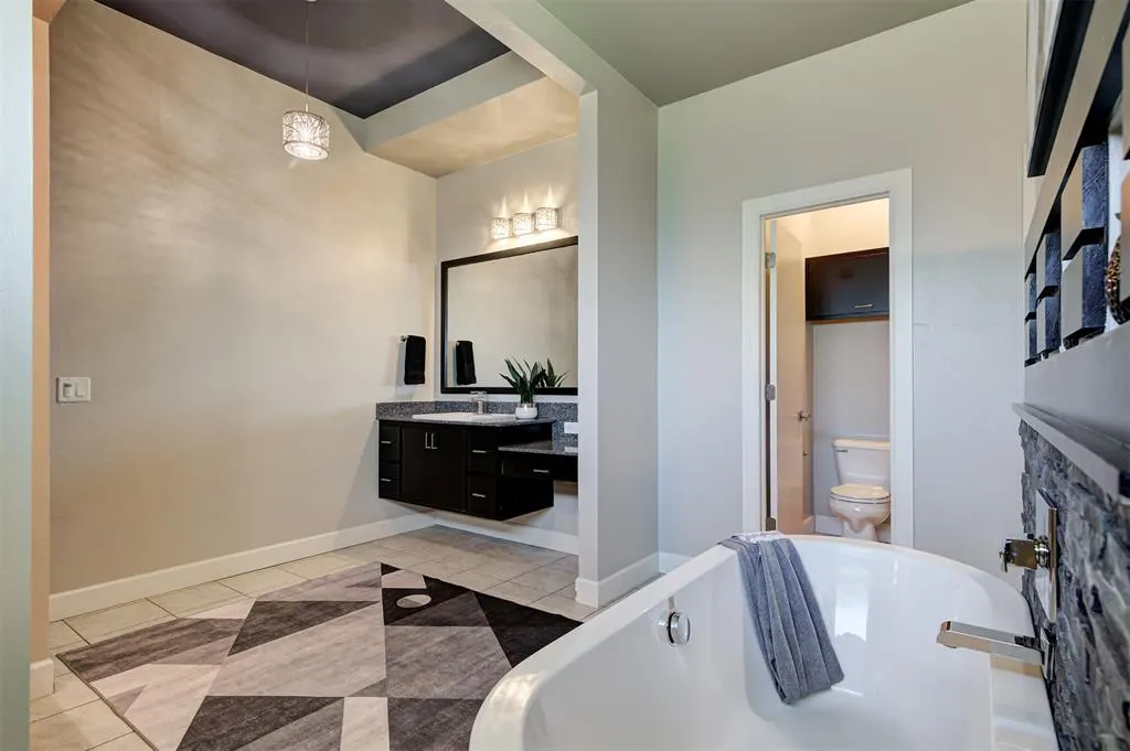 Photo 25 — 2433 NW 173rd Street, Edmond, OK 73012
