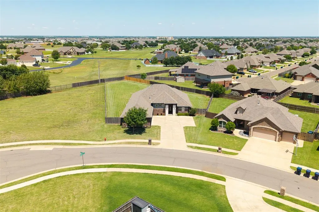 Photo 42 — 2433 NW 173rd Street, Edmond, OK 73012