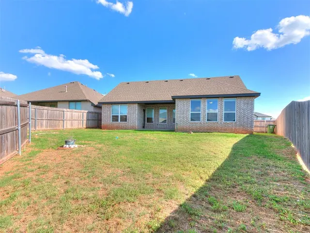 Photo 4 — 8221 NW 152nd Terrace, Edmond, OK 73013
